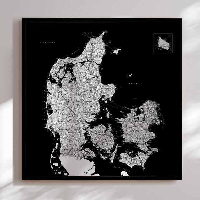 Danmarkskort i sort ramme - Black - Opslagstavle - Incado