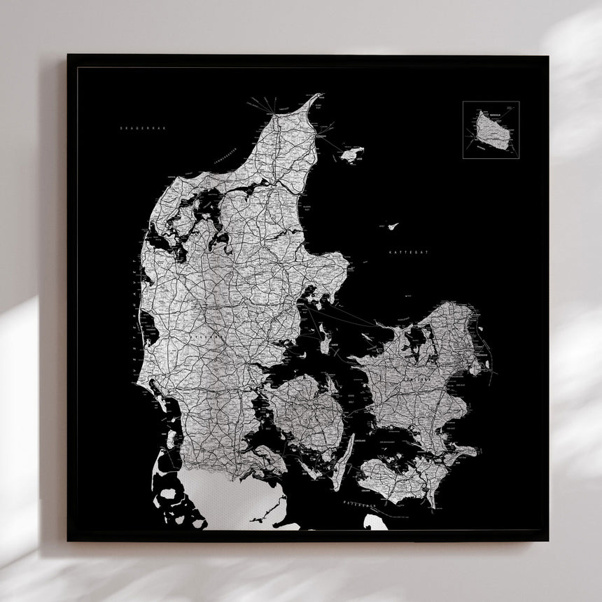 Danmarkskort i sort ramme - Black - Opslagstavle - Incado