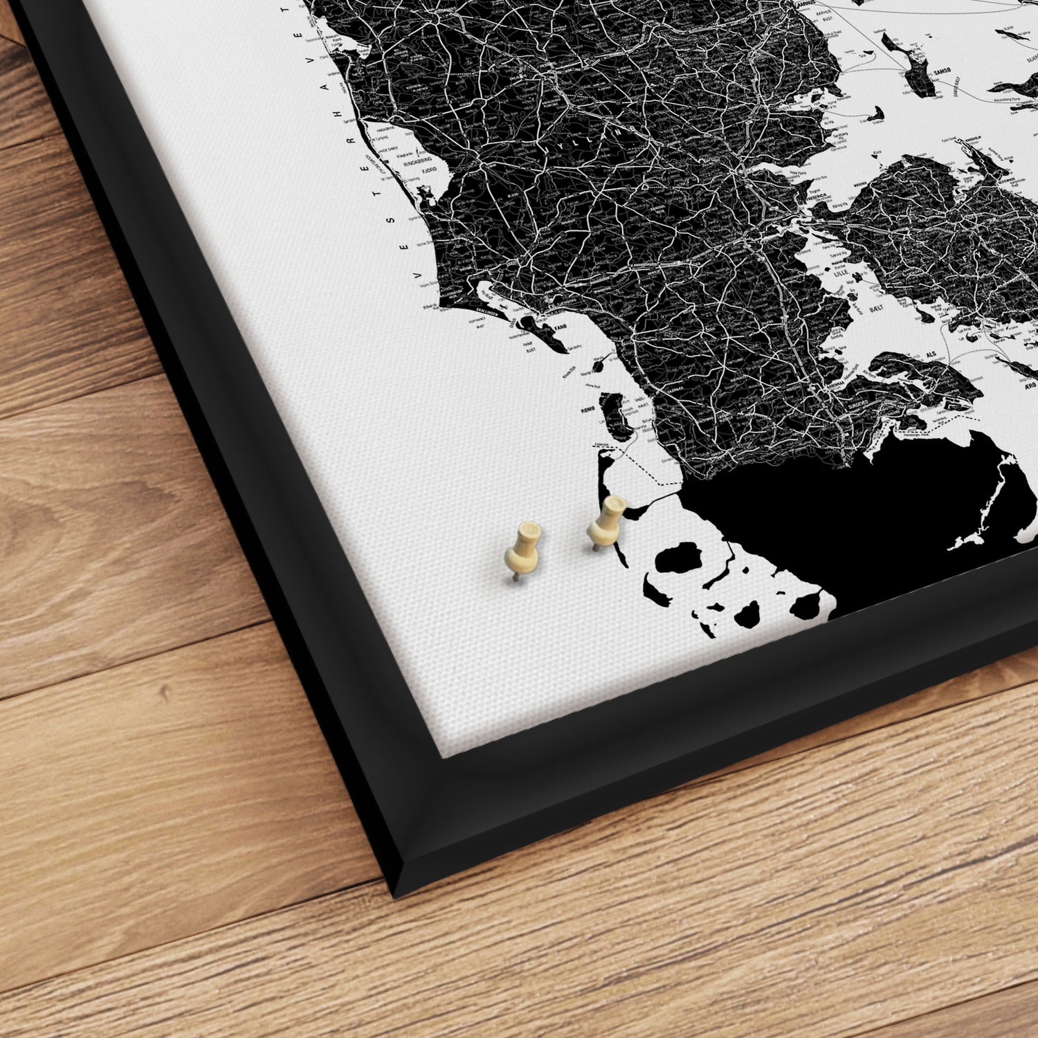 Danmarkskort i sort ramme - White - Opslagstavle - Incado