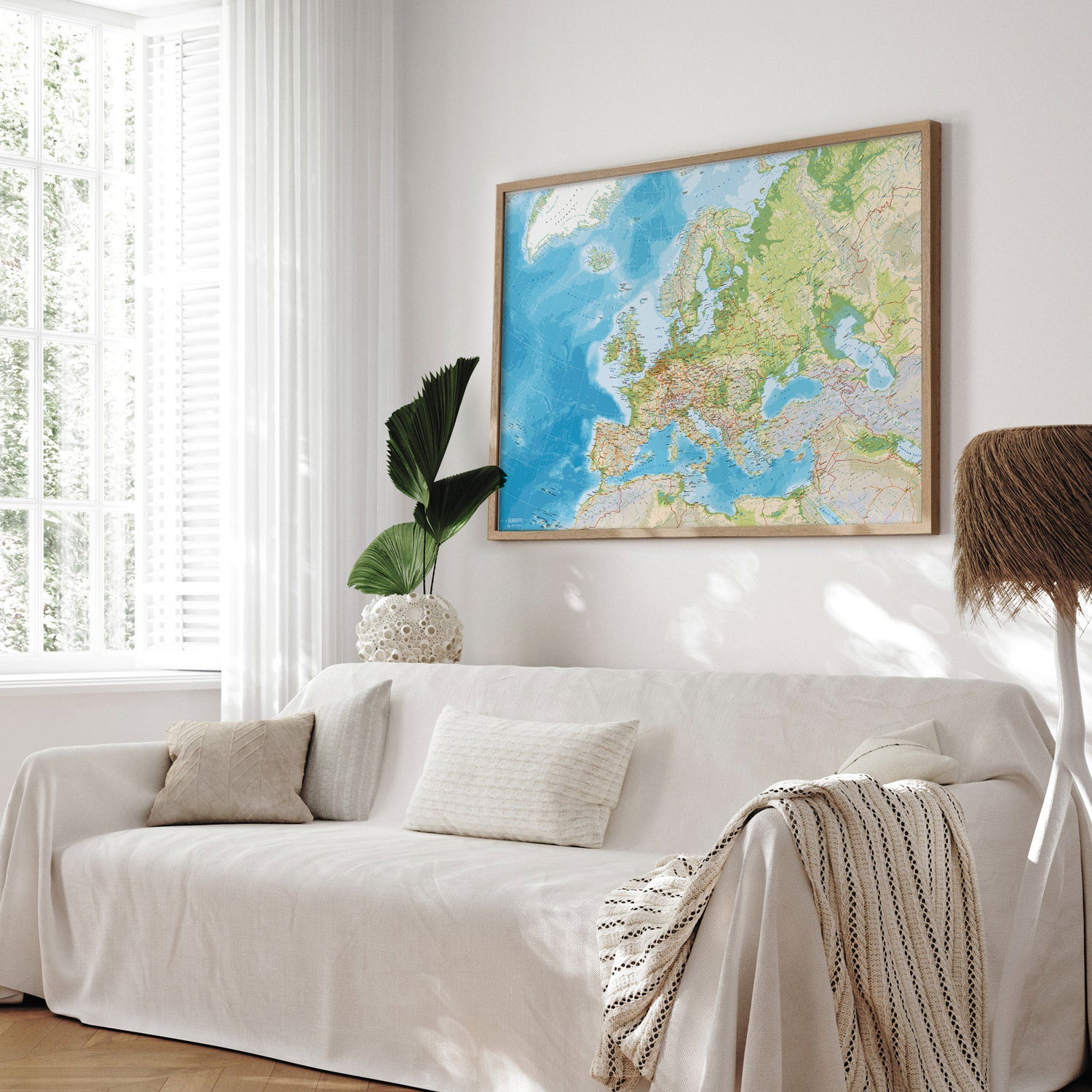 Europakort i egetræsramme - Classic - Opslagstavle - Incado