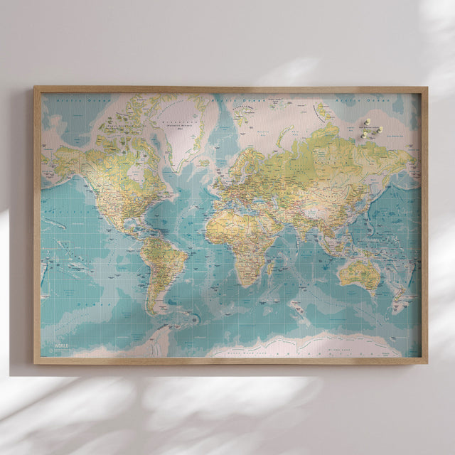 Verdenskort med egetræsramme - Retro - Opslagstavle - Incado
