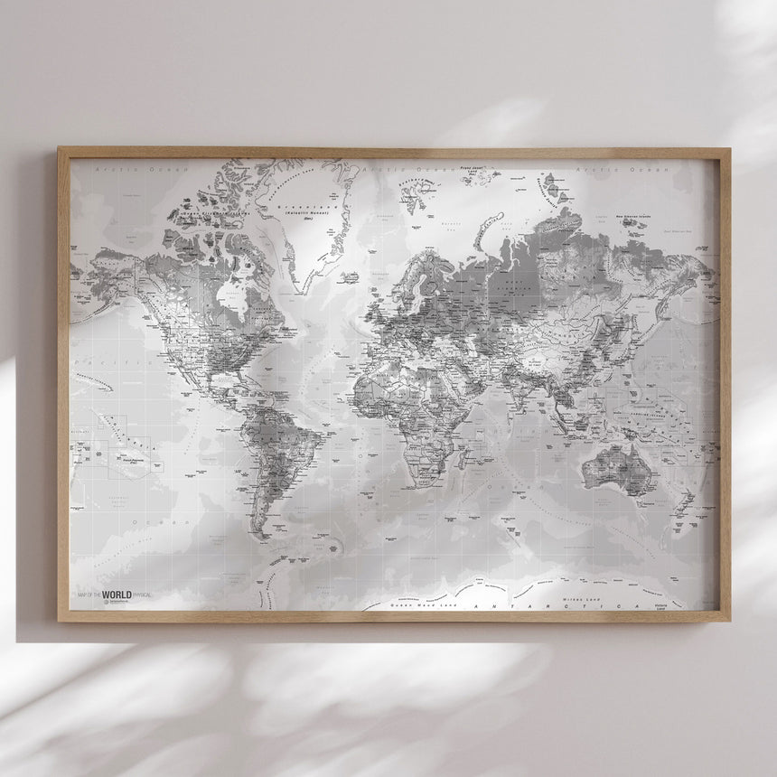 Verdenskort i egetræsramme - Light - Plakat - Incado