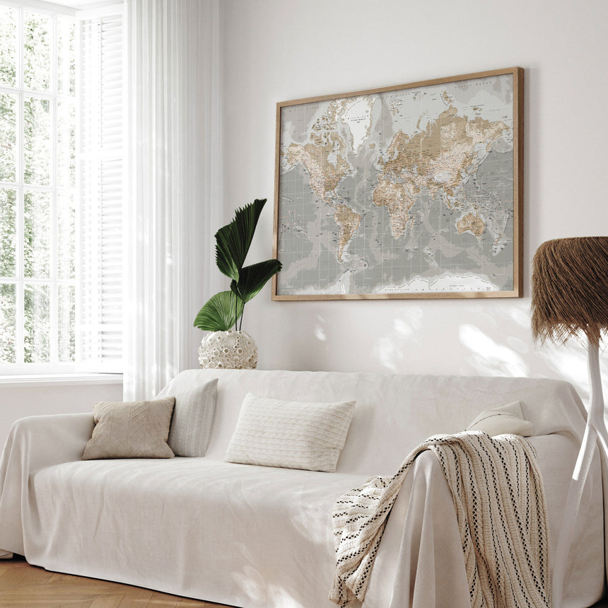 Verdenskort i egetræsramme - Vintage Grey - Plakat - Incado