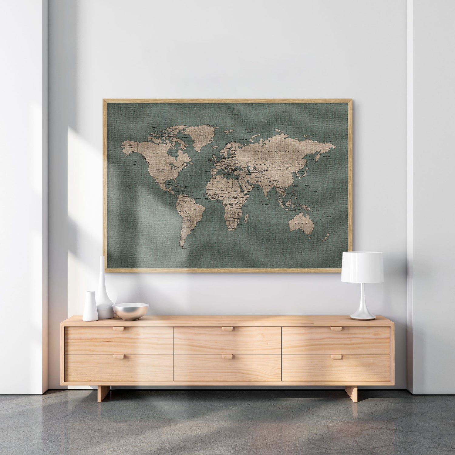 Hør verdenskort med egetræsramme - Carolina - Opslagstavle - Incado