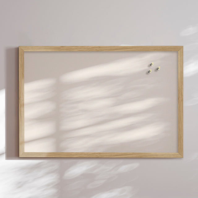 Opslagstavle med egetræsramme - Coconut Milk - Incado