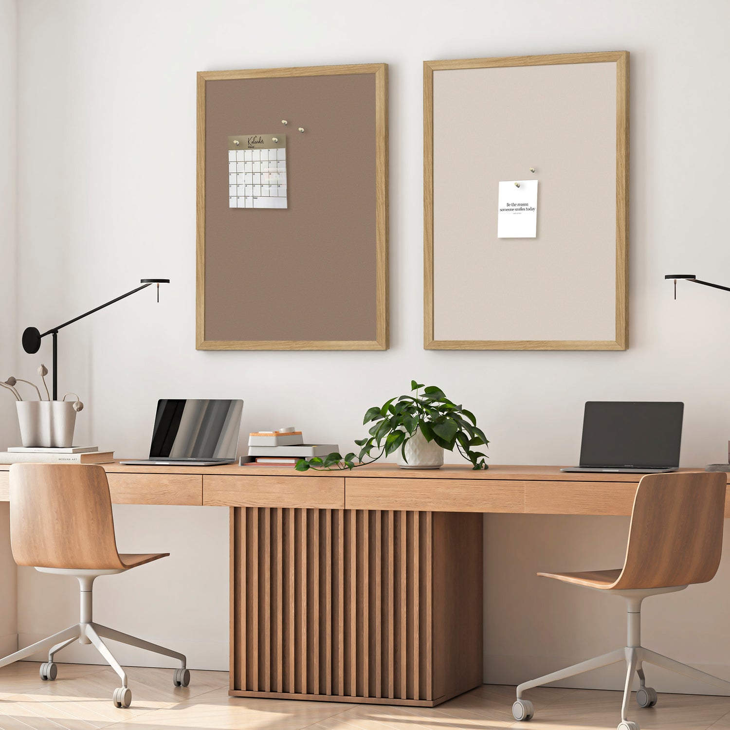 Opslagstavle med egetræsramme - Coconut Milk - Incado