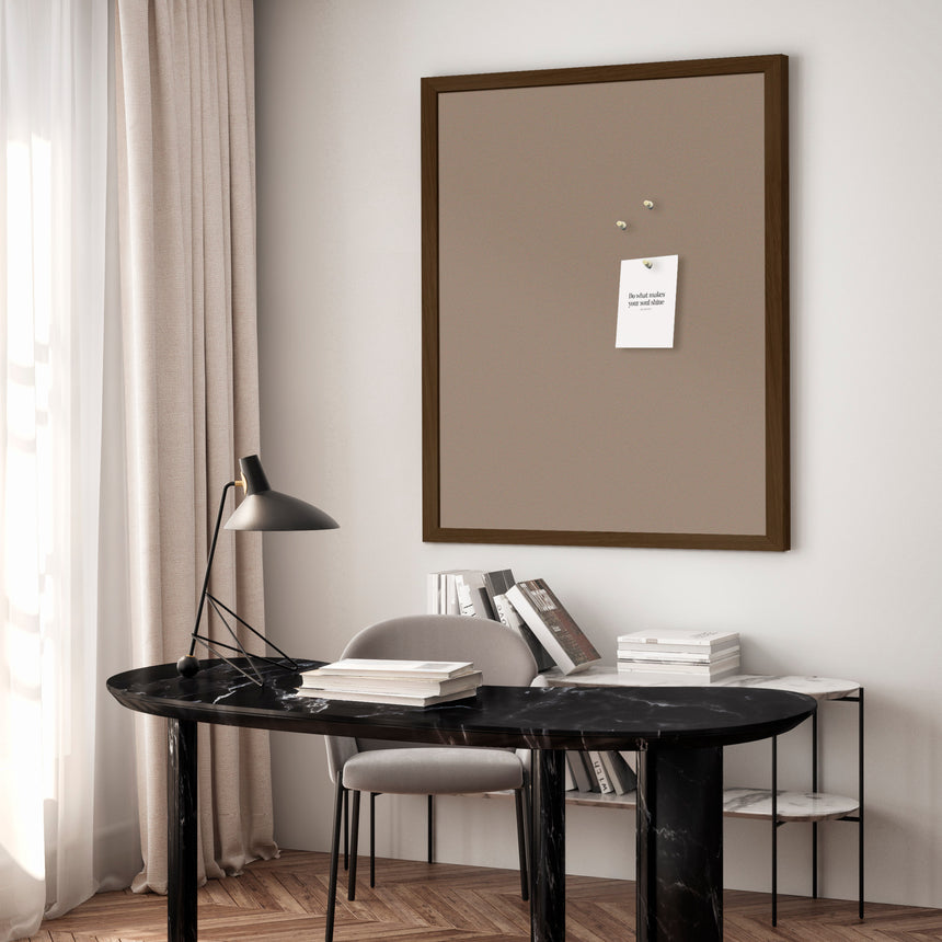 Opslagstavle med røget egetræsramme - Rich Beige - Incado