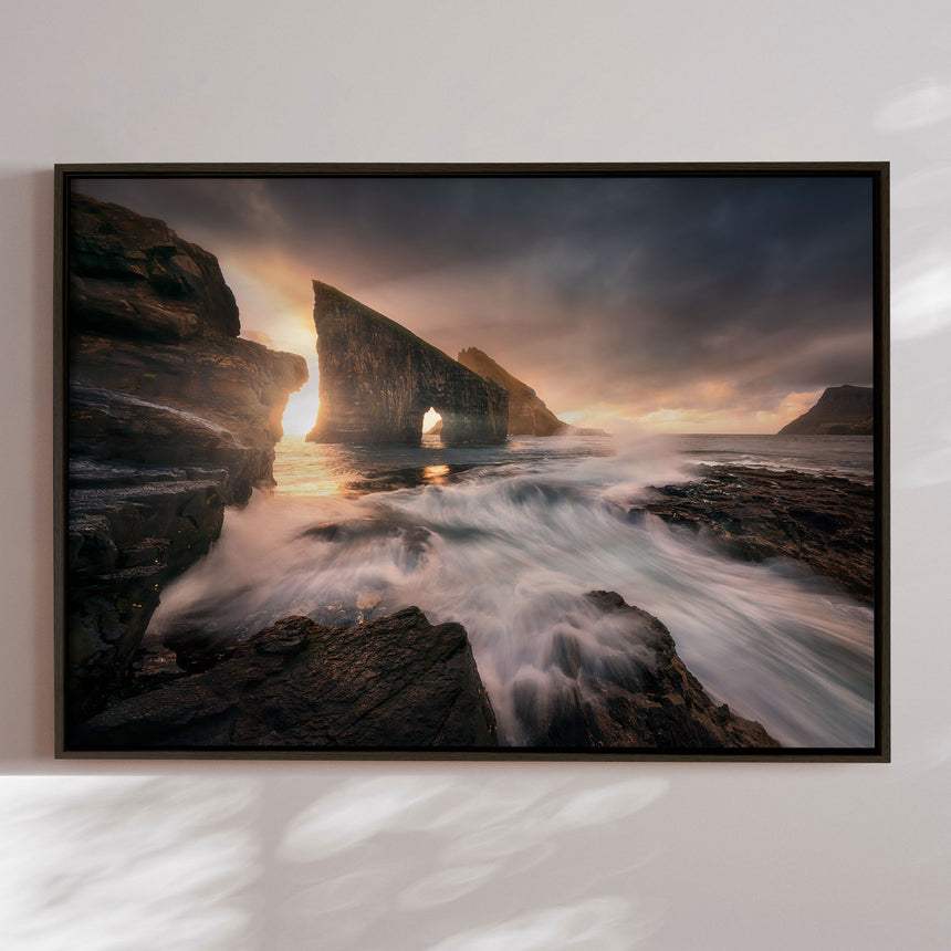 Lærredstryk - Drangarnir - Mads Iversen