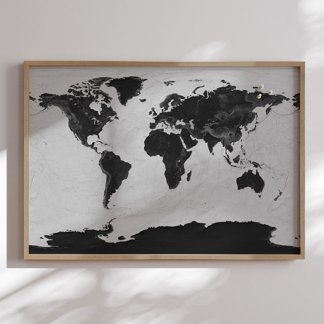 Verdenskort i egetræsramme - Grey Current - Opslagstavle - Incado