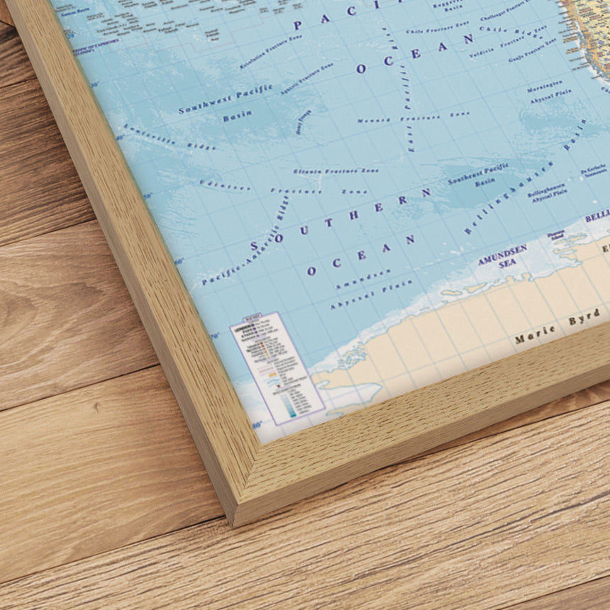 Verdenskort i egetræsramme - Politcal - Plakat - Incado