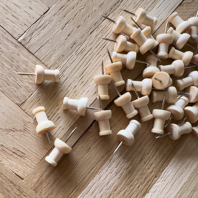 Klassisk tegnestift i træ - 50 stk - Incado