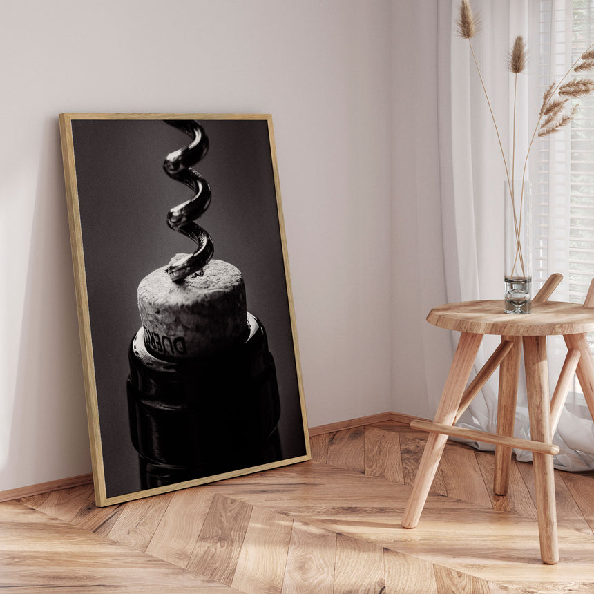 Plakat - Uncorking The Wine