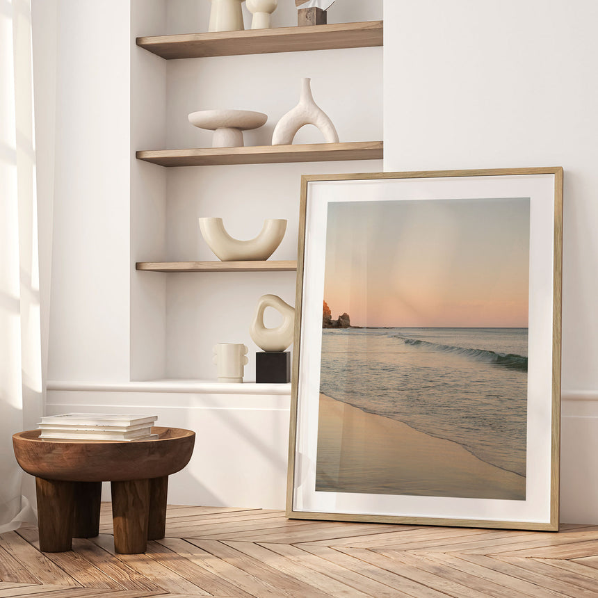 Plakat - Serene Pastel Beach - Henrike Schenk