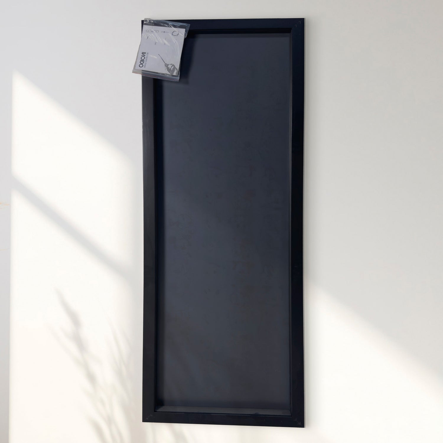 Aflangt spejl med sort ramme - Matt Black - Incado