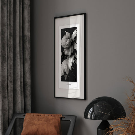 Luksus plakat med sort ramme - Floral Monochrome I - Artist Paper - Incado