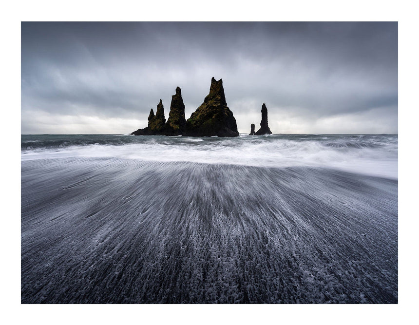 Lærredstryk - Reynisdrangar Cliffs - Mads Iversen - Incado