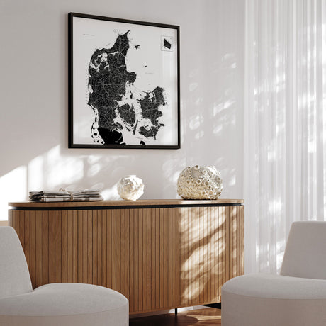 Danmarkskort i sort ramme - White - Plakat - Incado