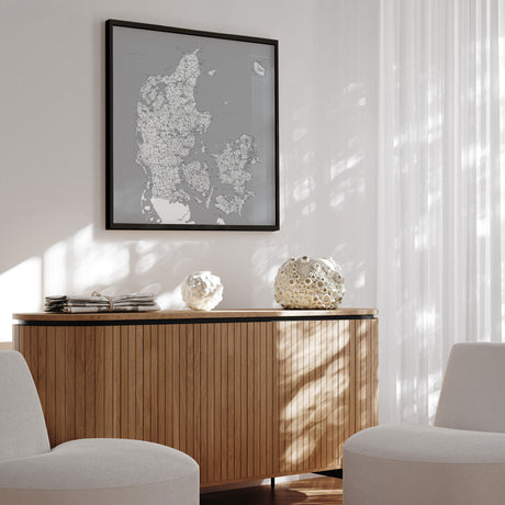Danmarkskort i sort ramme - Grey - Plakat - Incado