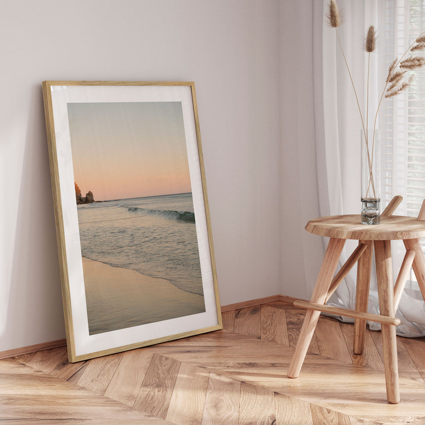 Plakat - Serene Pastel Beach - Henrike Schenk
