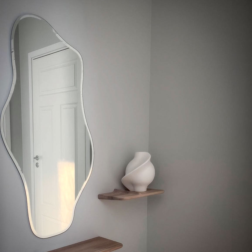 Organisk spejl med facetkant - Wave