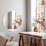 Rundt spejl med hvid betonramme - Nanna Hvid Ø80 - LIKEconcrete
