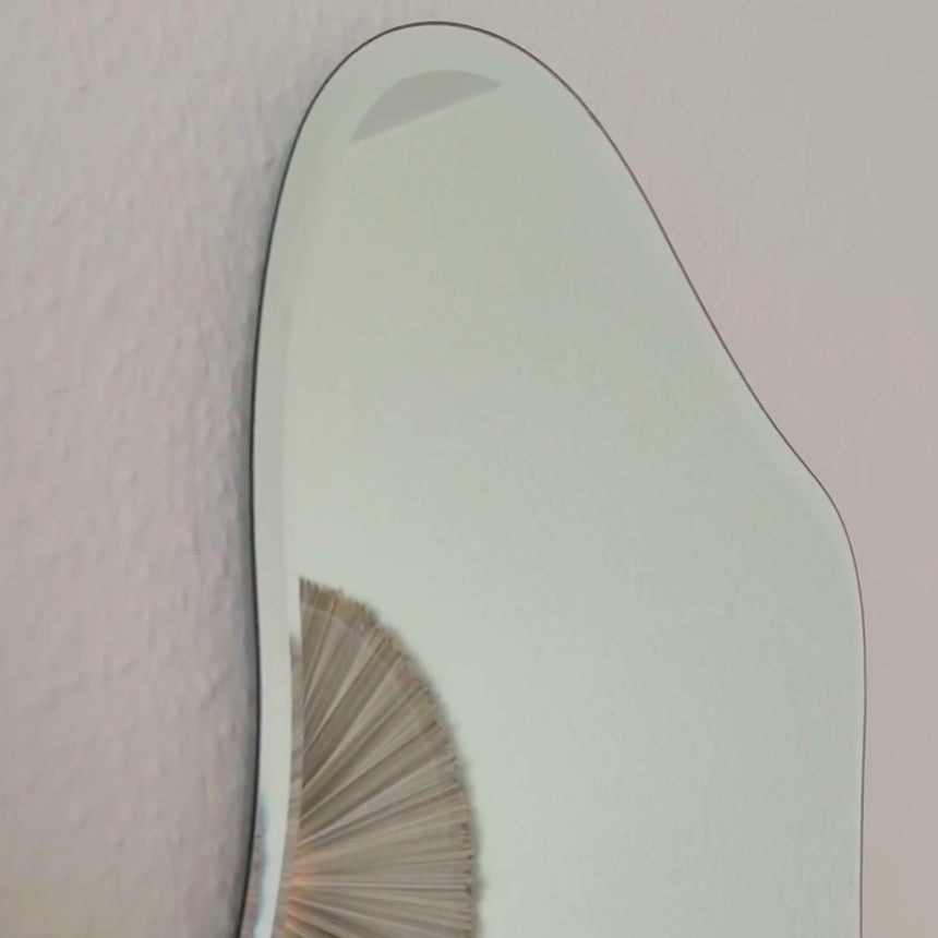 Organisk spejl med facetkant - Wave
