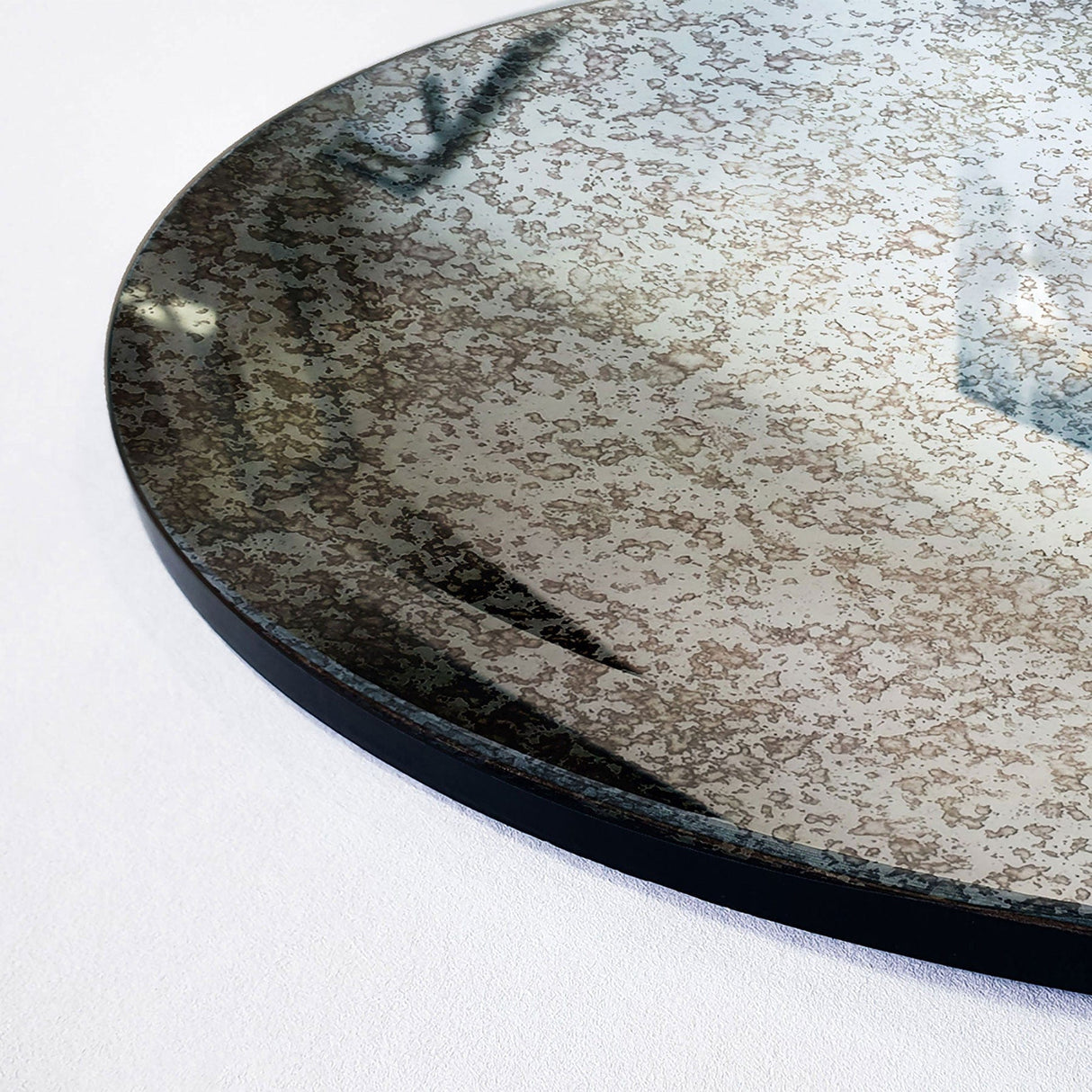 Oxidized rundt spejl